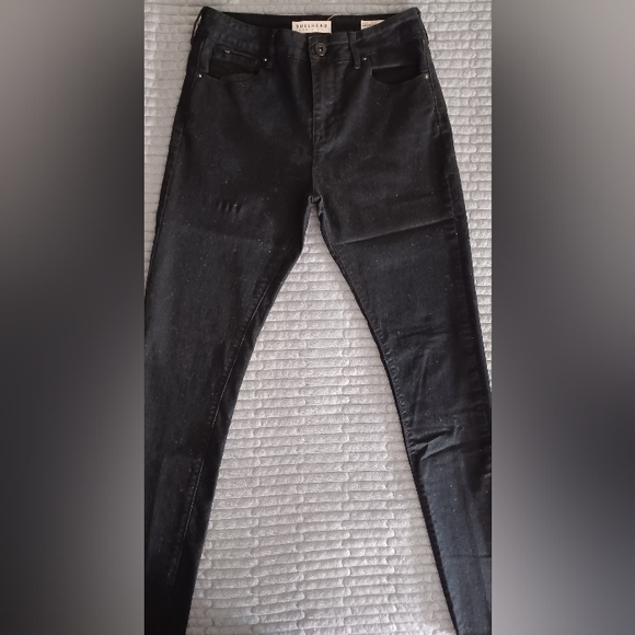 Bullhead Denim Co. High Rise Black Jegging - Picture 3 of 3